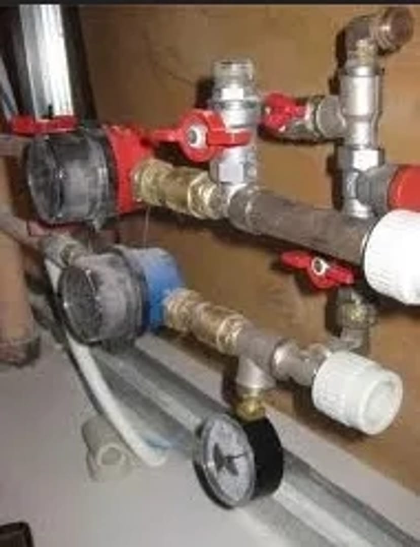 Монтаж і заміна лічильників холодної та гарячої води